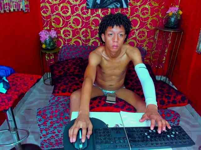 SKINNYBOYpein SKINNYBOYpein