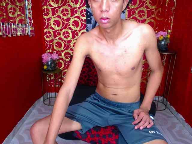 SKINNYBOYpein SKINNYBOYpein