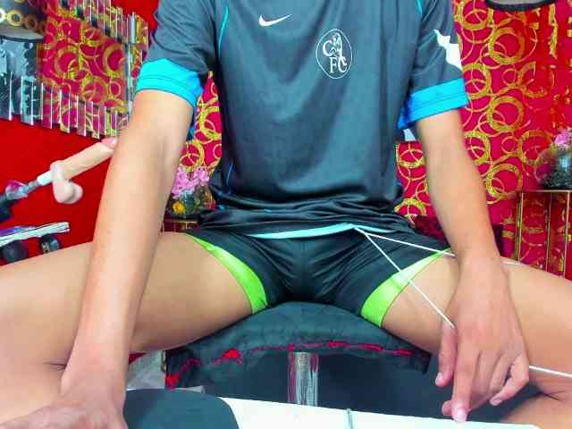SKINNYBOYpein SKINNYBOYpein