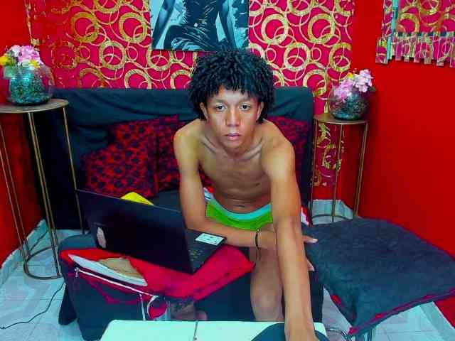 SKINNYBOYpein SKINNYBOYpein