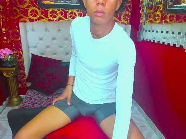 SKINNYBOYpein