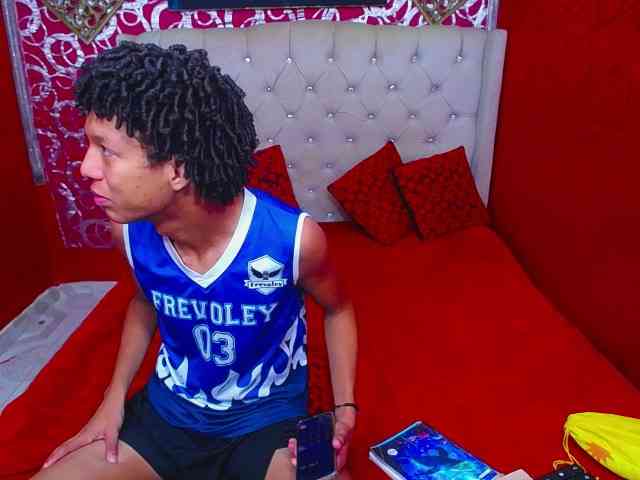 SKINNYBOYpein SKINNYBOYpein