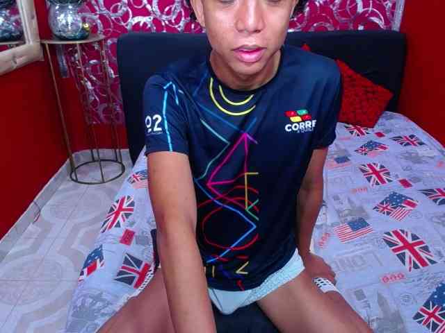 SKINNYBOYpein SKINNYBOYpein