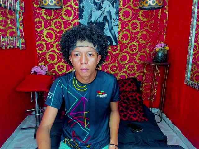 SKINNYBOYpein