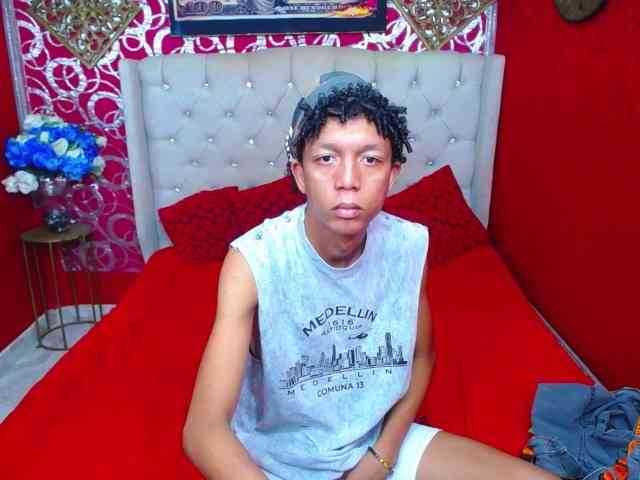 SKINNYBOYpein