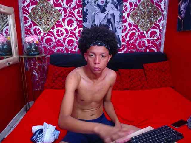 SKINNYBOYpein