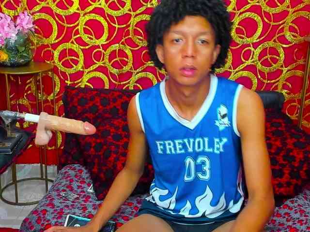 SKINNYBOYpein SKINNYBOYpein