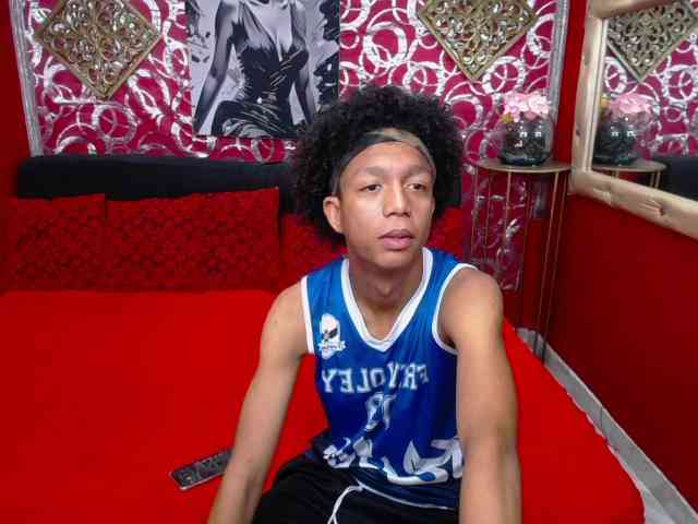 SKINNYBOYpein