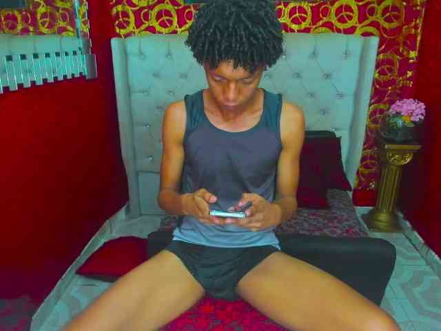 SKINNYBOYpein SKINNYBOYpein