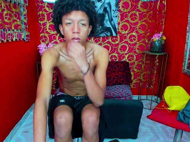 SKINNYBOYpein