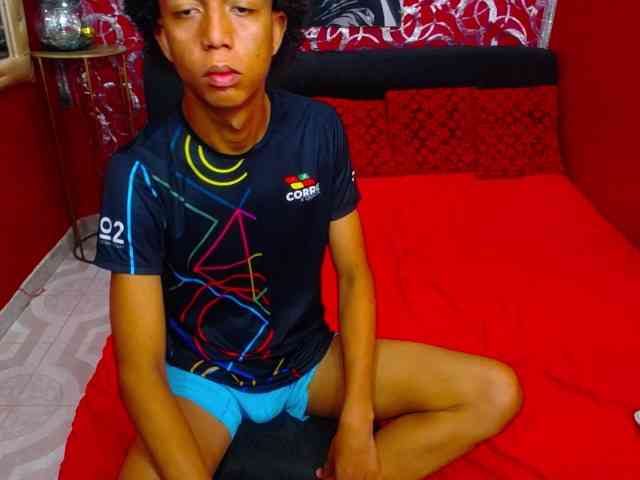 SKINNYBOYpein SKINNYBOYpein
