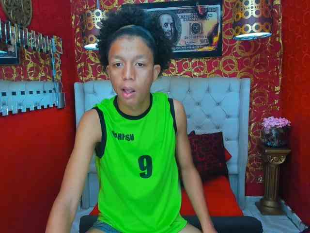 SKINNYBOYpein