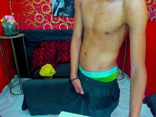 SKINNYBOYpein