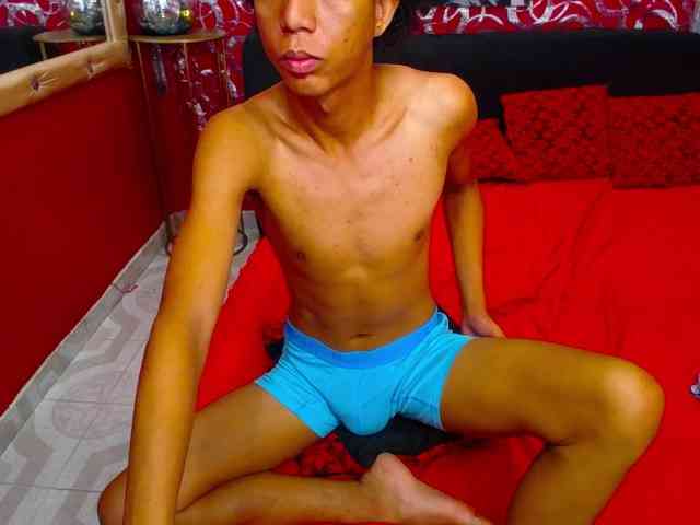 SKINNYBOYpein SKINNYBOYpein