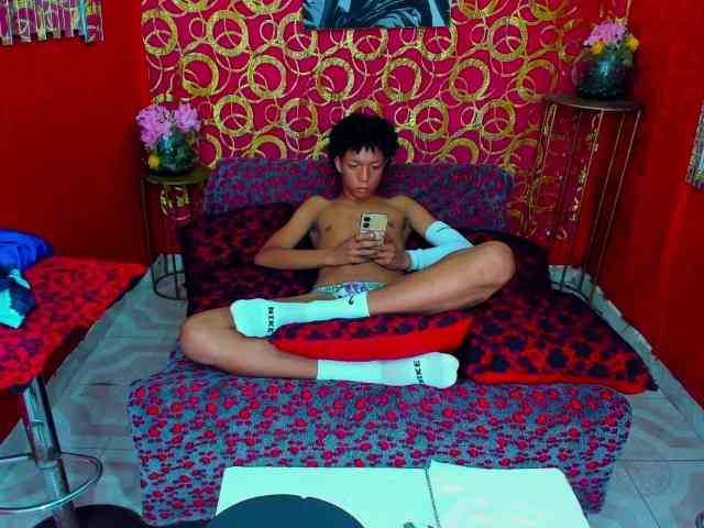 SKINNYBOYpein