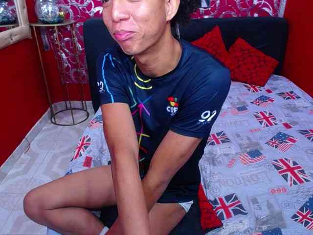 SKINNYBOYpein SKINNYBOYpein