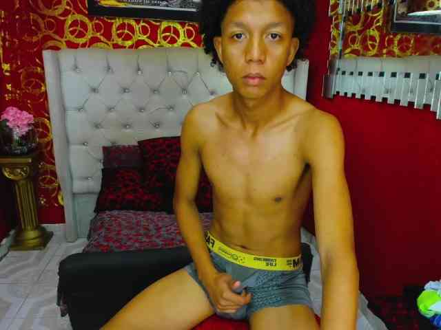 SKINNYBOYpein SKINNYBOYpein