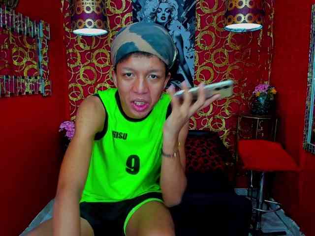 SKINNYBOYpein SKINNYBOYpein