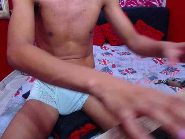SKINNYBOYpein SKINNYBOYpein