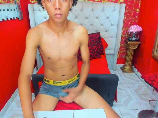 SKINNYBOYpein