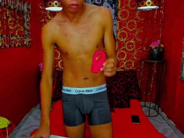 SKINNYBOYpein