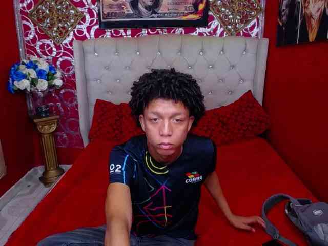 SKINNYBOYpein SKINNYBOYpein