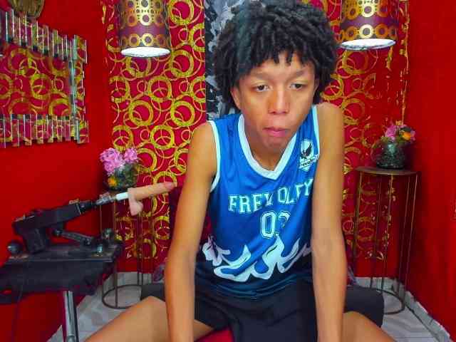 SKINNYBOYpein