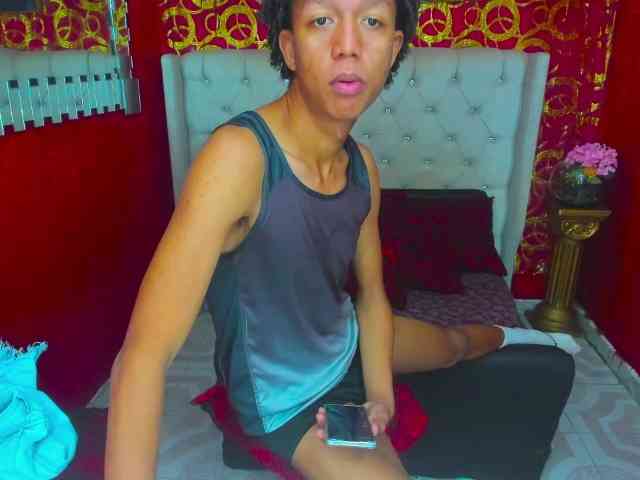 SKINNYBOYpein