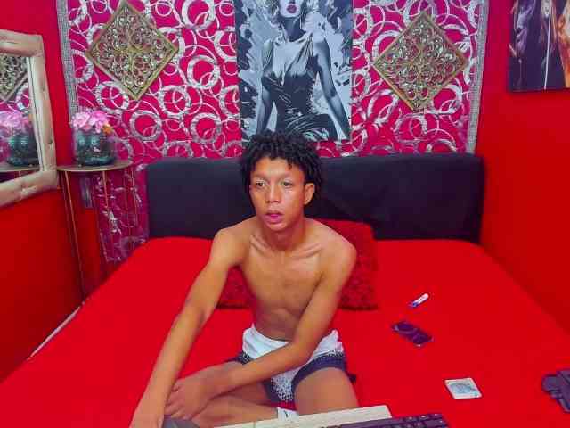 SKINNYBOYpein SKINNYBOYpein