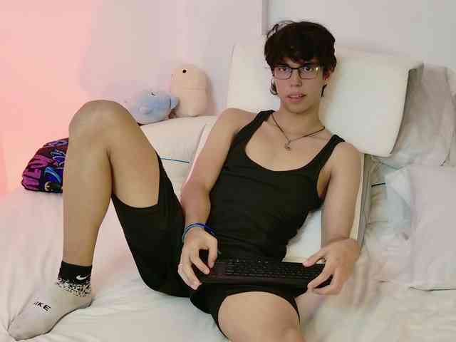 Mael-Twink Mael-Twink