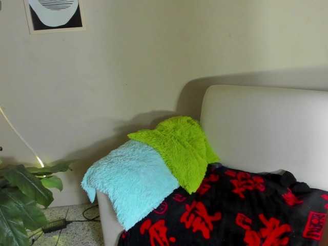 Alpha-Queen live webcam show