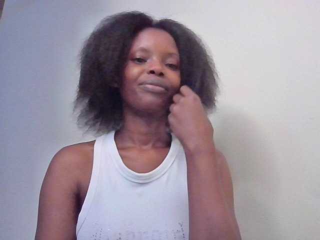 Princess102 live cam on BongaCams