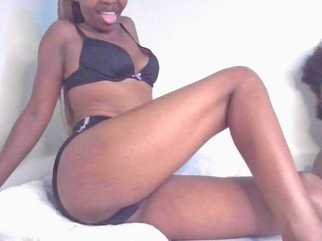 Princess102 live cam on BongaCams
