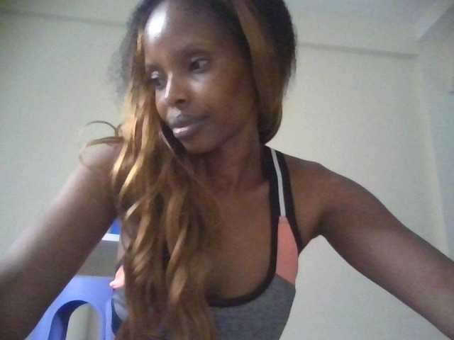 Princess102 live cam on BongaCams