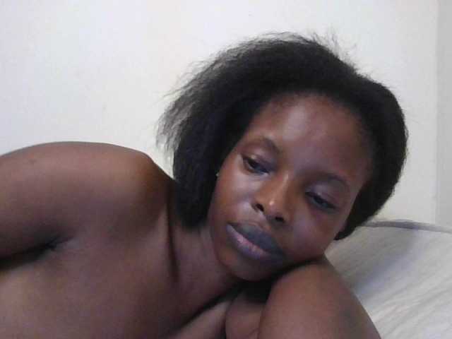 Princess102 live cam on BongaCams