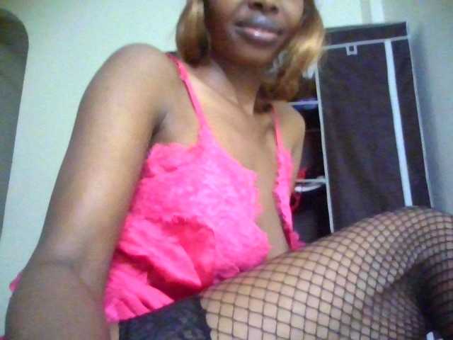Princess102 live cam on BongaCams