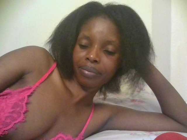 Princess102 live cam on BongaCams
