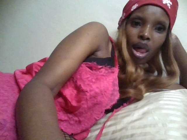 Princess102 live cam on BongaCams