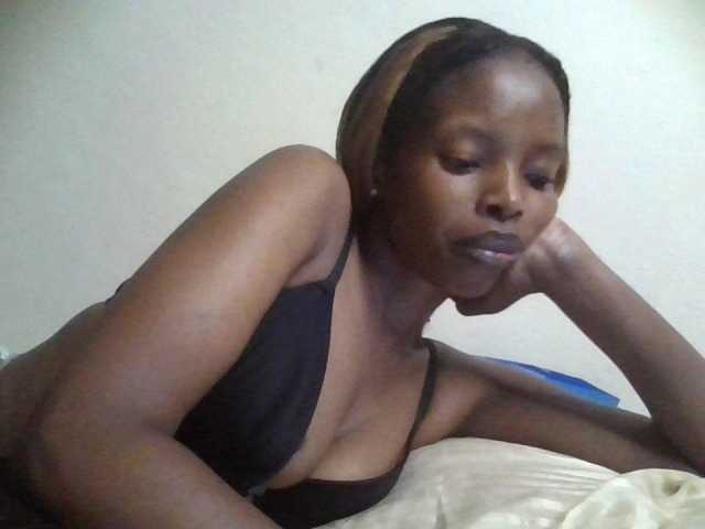 Princess102 live cam on BongaCams