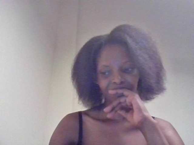 Princess102 live cam on BongaCams