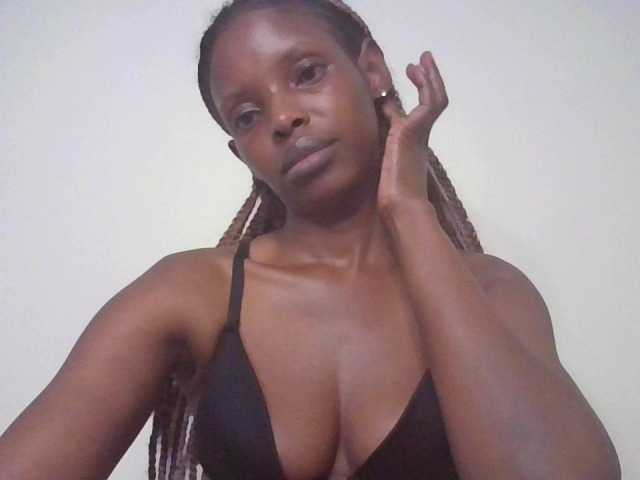 Princess102 live cam on BongaCams
