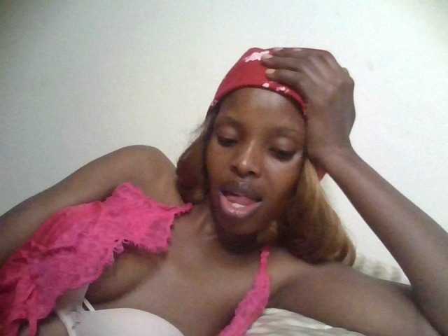 Princess102 live webcam show