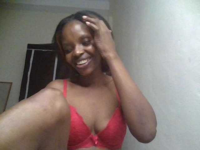 Princess102 live cam on BongaCams