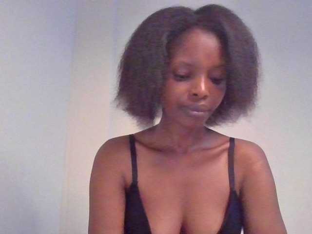 Princess102 live cam on BongaCams