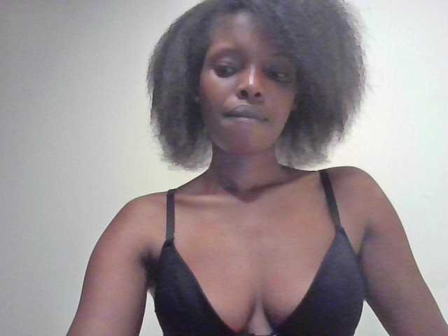 Princess102 live cam on BongaCams