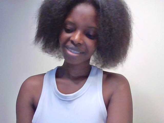 Princess102 live cam on BongaCams