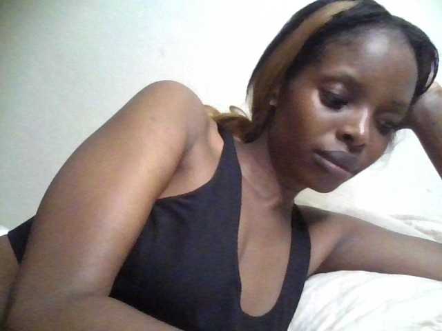 Princess102 live cam on BongaCams