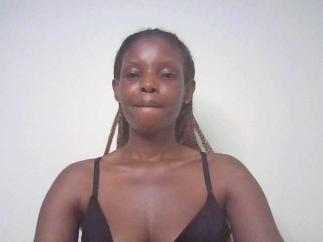 Princess102 live cam on BongaCams