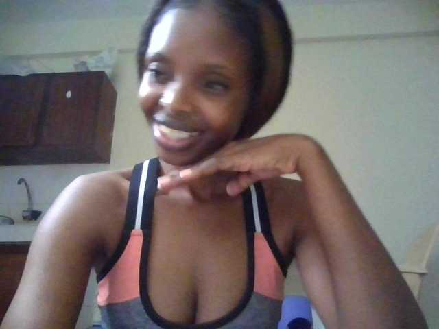 Princess102 live cam on BongaCams