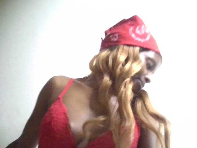 Princess102 live cam on BongaCams